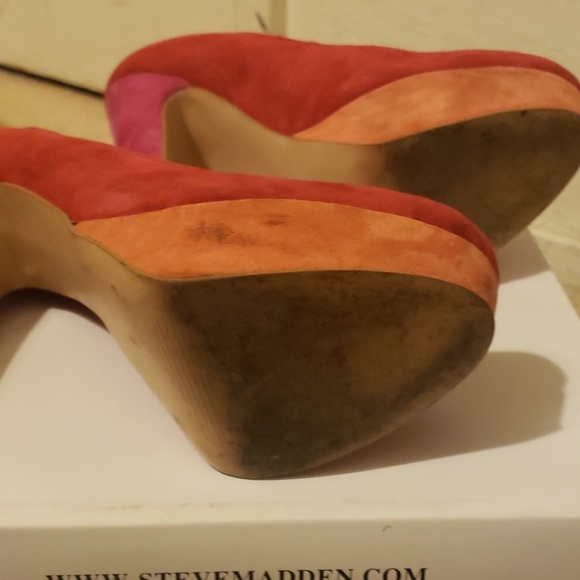 Heels - Picture 4 of 4